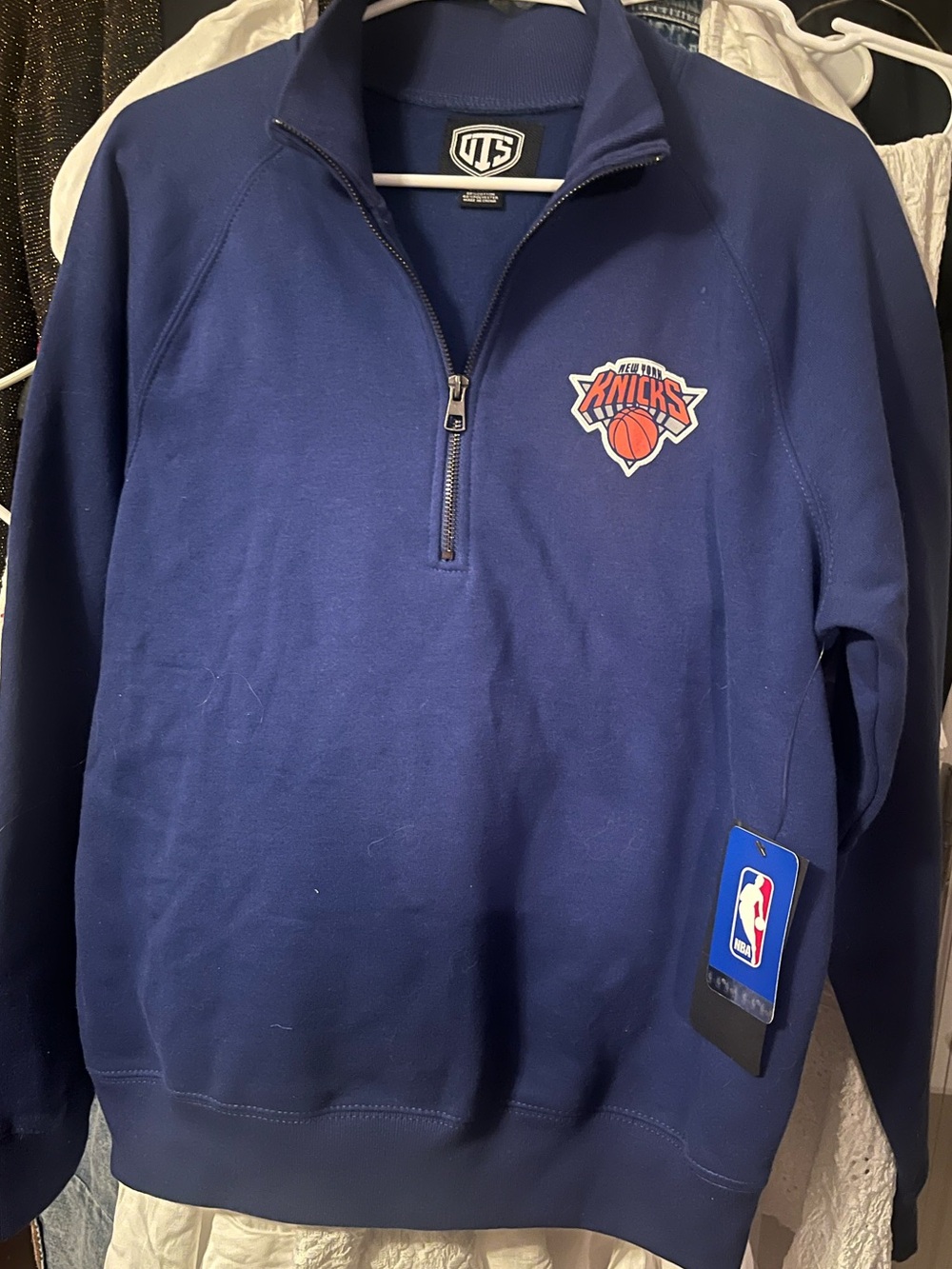 New York Knicks Navy 1/4 Zip Pullover Sweatshirt size large New with Tags